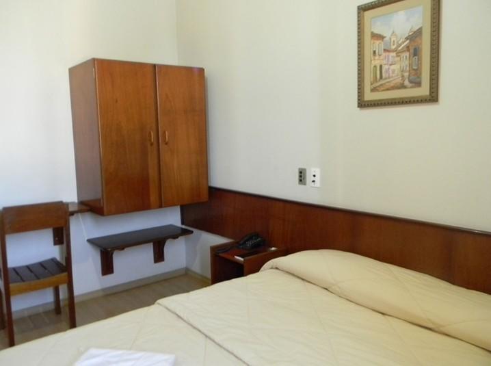 Hotel Chantilly Presidente Prudente Rom bilde